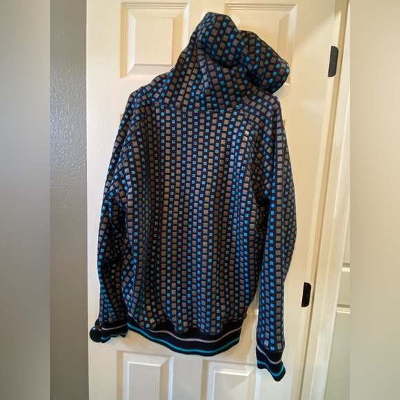 Neff reversible jacket/hoodie - Picture 11 of 13
